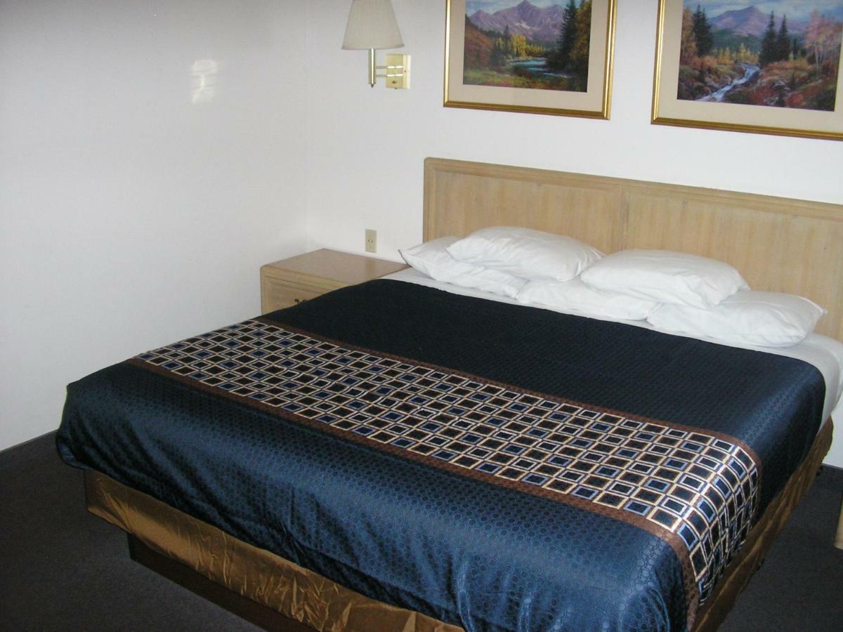 Mecca Motel Colorado Springs Exteriör bild